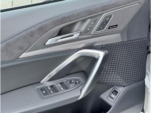 BMW iX2 eDrive20 M-Sportpaket-Pro 19-Zoll/HK/AHK/HUD