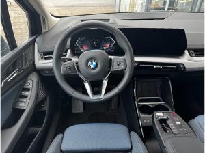 BMW 218 218i Active Tourer 18-Zoll/AHK/HeadUp/360/ACC