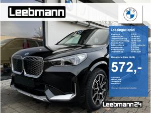 BMW iX1 eDrive20 xLine 19-Zoll/AHK/AktivSitz/LKH/RFK