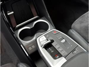 BMW iX1 eDrive20 M-Sportpaket AHK//LKH/Premium/Massag