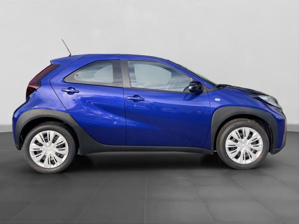 Toyota Aygo X Business Edition 72PS inkl. Metallic🚀​🚀​Engelbart-AKTION🚀​🚀​Sitzheizung / Rückfahrkamera