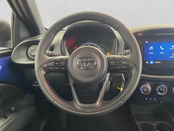 Toyota Aygo X Business Edition 72PS inkl. Metallic🚀​🚀​Engelbart-AKTION🚀​🚀​Sitzheizung / Rückfahrkamera