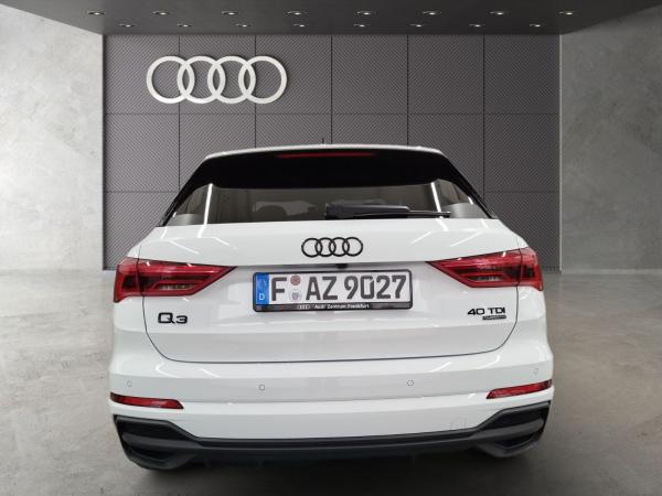 Audi Q3 40 TDI quattro S tronic S line Matrix-LED Navi PDC DAB VC