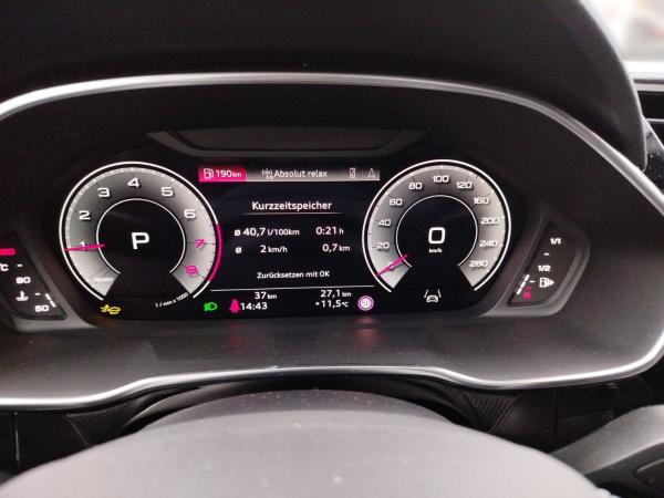 Audi Q3 35 TFSI S tronic S line Matrix-LED Navi VC DAB PDC