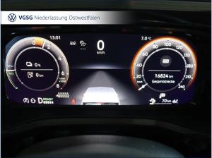 Volkswagen Multivan Style AHK ACC Area View Vis-a-Vis Navi