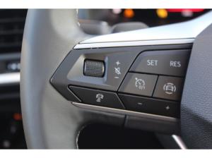 Seat Ateca 1.5 TSI DSG Road Edition AHK KAMERA NAVI ACC SHZ GRA DAB 17