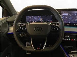 Audi Q3 e-hybrid S tronic LED LM 19" Navi PDC+RFK