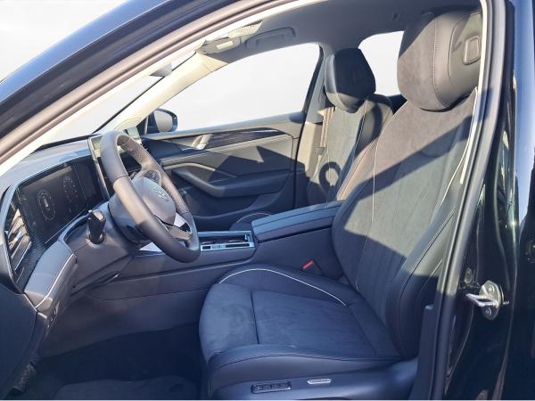 Volkswagen Passat Business 1,5 eTSI DSG | IQ.