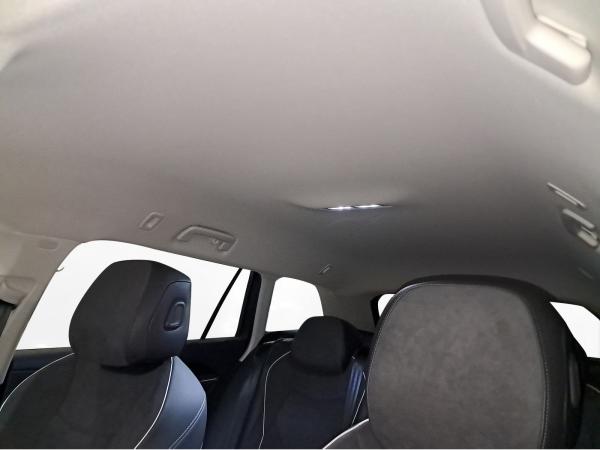 Volkswagen Passat Business 1,5 eTSI DSG | IQ.