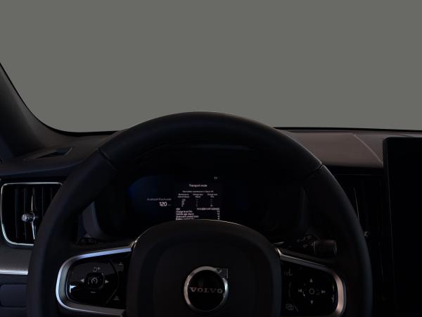 Volvo XC60 B5 AWD Plus Black Edition