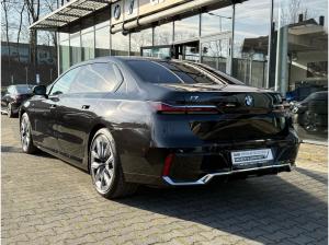 BMW i7 xDrive60 M Sport //AHK ExecutiveLoungeSeating TheaterScreen