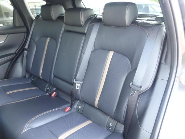 Mazda CX-60 2026 e-SKYACTIV D 254 AWD HOMURA + CONVENIENCE- UND SOUND-PAKET - SOFORT VERFÜGBAR