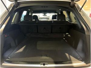 Audi Q7 TDI quattro ⇒ AHK   ⇒ S-Line-Business ⇒ Allradlenkung