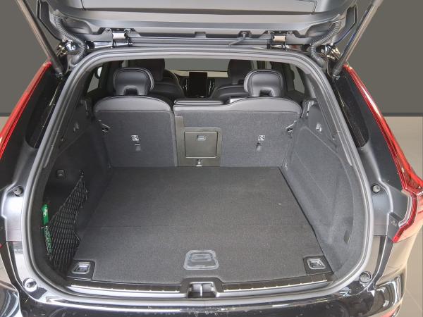 Volvo XC60 T8 Plus Black Edition Recharge Plug-In Hybrid AWD