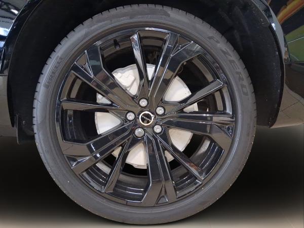 Volvo XC60 T8 Plus Black Edition Recharge Plug-In Hybrid AWD
