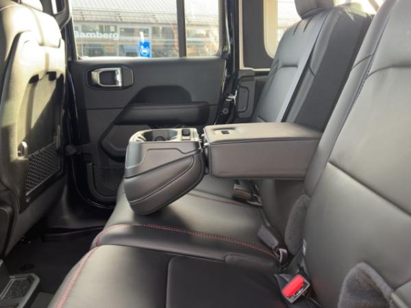 Jeep Wrangler APRILAKTION! Rubicon LETZTE CHANCE 2.0l Verbrenner 272PS / Alpine/ sofort verfügbar!!