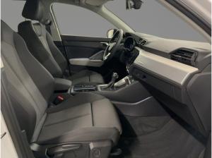 Audi Q3 advanced 35 TFSI S tr. AHK LED NAVI VIRTUAL