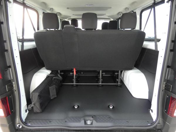 Renault Trafic Combi Ph2 Authentic Blue dCi110 MY25