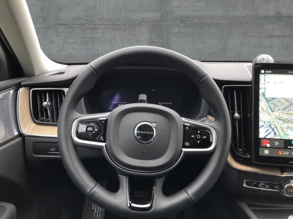 Volvo XC60 T8 AWD Ultra Dark Plug-In (EURO 6e) Klima Volvo XC60 T8 AWD Ultra Dark Plug-In (EURO 6e) Klima