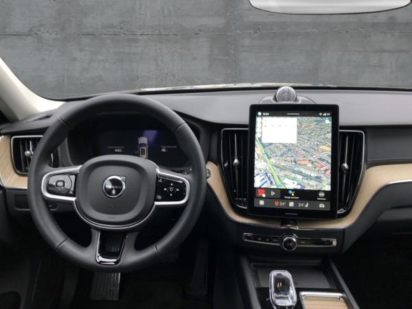 Volvo XC60 T8 AWD Ultra Dark Plug-In (EURO 6e) Klima Volvo XC60 T8 AWD Ultra Dark Plug-In (EURO 6e) Klima