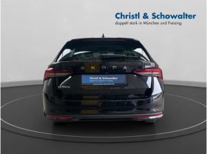 Skoda Octavia Combi 2.0TDI Selection STHG AHK MATRIX