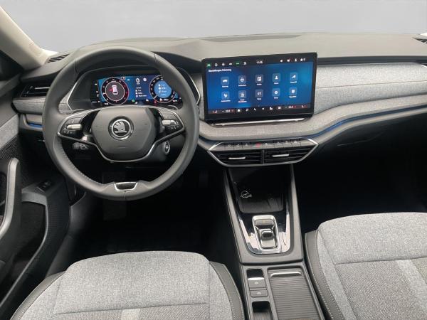 Skoda Octavia Combi 2.0TDI Selection STHG AHK MATRIX