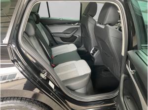 Skoda Octavia Combi 2.0TDI Selection STHG AHK MATRIX