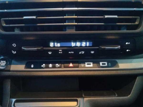 Citroën SpaceTourer Plus XL Diesel Autom.+SHZ+AHK+NAVI+