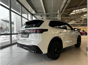 Volkswagen Tiguan R-Line Hybrid DSG AHK MASSAGE R-KAMERA