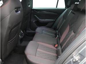 Skoda Octavia Combi RS 2.0 TDI DSG / Matrix, HuD, AHK