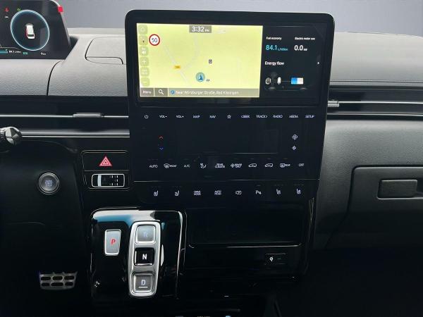 Hyundai STARIA I MY25 I HEV I SIGNATURE I 7-SITZER I BOSE I AROUND-VIEW I NAVI I