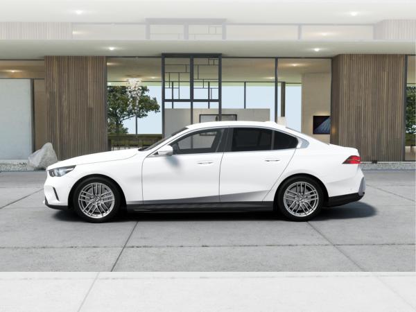 BMW i5 eDrive40 Limousine LAGERAKTION!