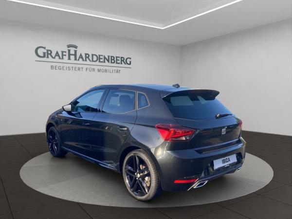 Seat Ibiza FR Black Edition 1.5 TSI 7-Gang-DSG - sofort verfügbar.
