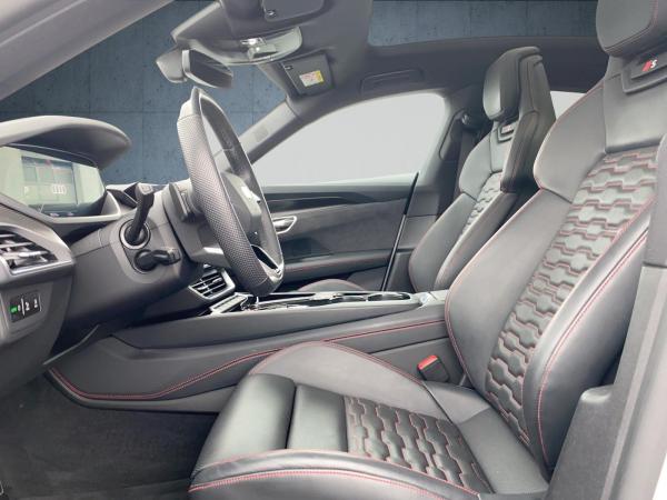 Audi e-tron GT Squattro HUD PANO 21 Laser 360 ACC