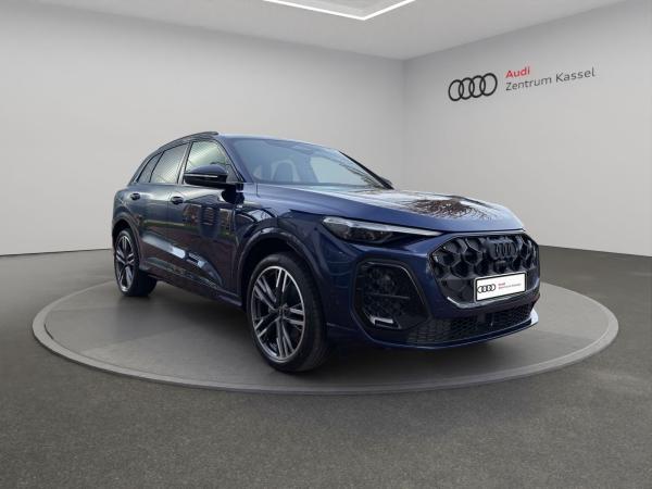 Audi Q5 TFSI S line Matrix Navi 360° AHK 21"