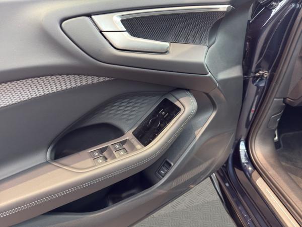 Audi A5 Avant TFSI S line Matrix AHK 360° Tech+