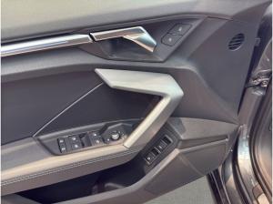 Audi A3 Sportback 45 TFSIe S line LED Navi Rü 18"