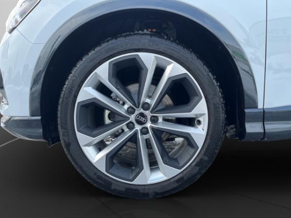 Audi Q3 35 TFSI+ OPTIKPAKET+LED+NAVI+AHK