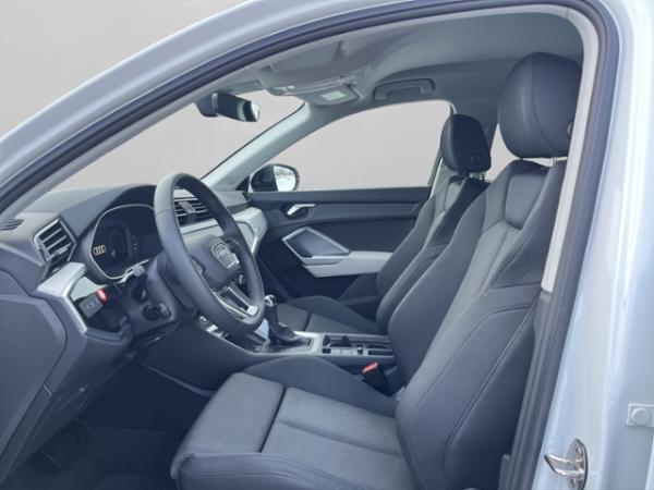 Audi Q3 35 TFSI+ OPTIKPAKET+LED+NAVI+AHK