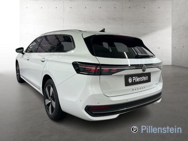 Volkswagen Passat TSI DSG Business HUD+ARAEA+MATRIX+MAX+TRA