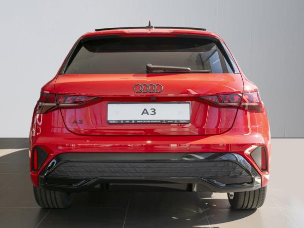 Audi A3 Sportback S line TFSI e S tronic S line Interieur/Businesspa