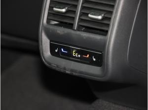 Volkswagen Passat Variant eHybrid R-Line +LEDER+AHK+