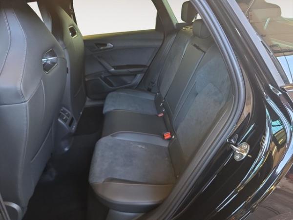 Cupra Leon ST 1.5 TSI DSG Sennheiser AHK Pure Performance Edge Intelligent Dynamic Matrix