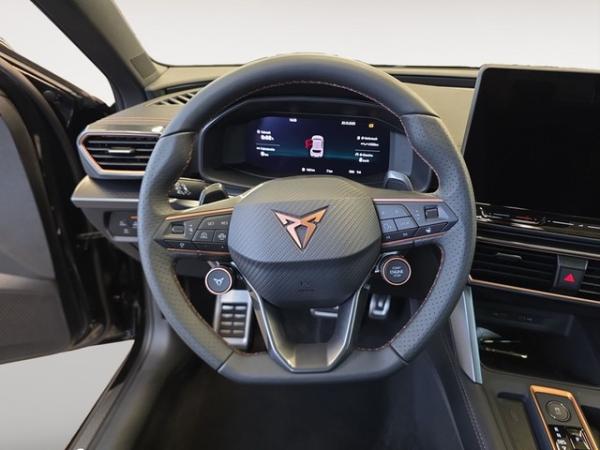 Cupra Leon 1.5 TSI Sennheiser Matrix Edge Skyline  Edge Kamera