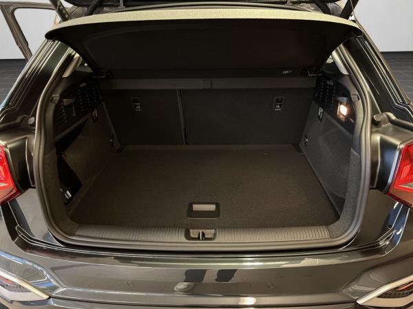 Audi Q2 AHK/Rückfahrkamera/Virt. Cockp. Plus