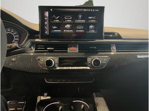 Audi RS4 | Massagekomfort bei voller RS-Power