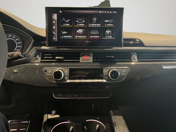 Audi RS4 | Massagekomfort bei voller RS-Power