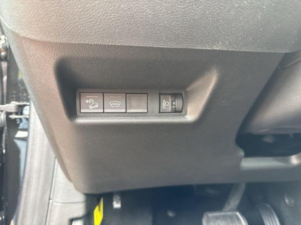 Jeep Avenger Summit 1.2MHEV-OSTER-DEAL-Infotainment-Paket-