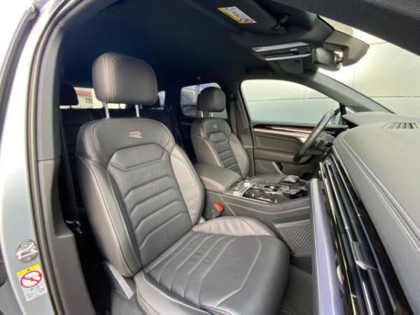 Volkswagen Touareg 3.0 TDI DSG 4MOTION R-LINE AHK Luft Standheizung