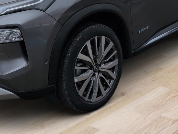 Nissan X-Trail e-Power e-4orce Tekna ACC 360°